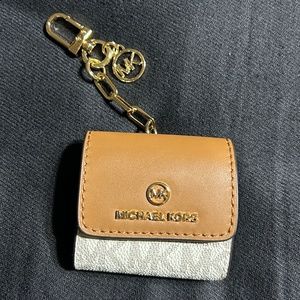 Michael Kors AirPod case